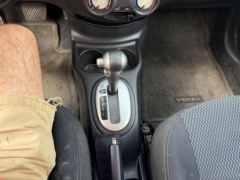 Nissan Versa Note S 2014