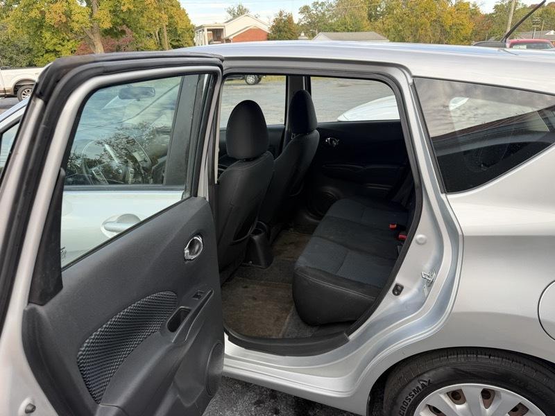 Nissan Versa Note S 2014