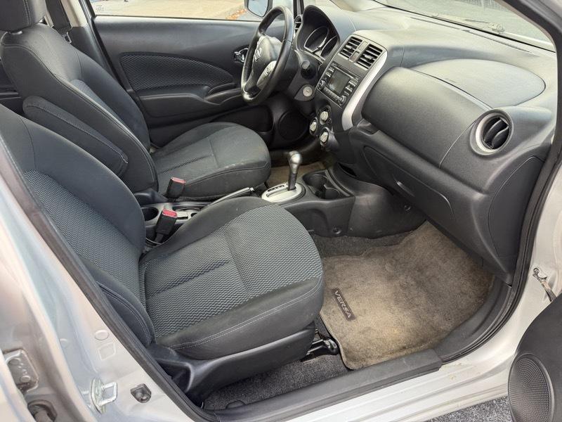 Nissan Versa Note S 2014