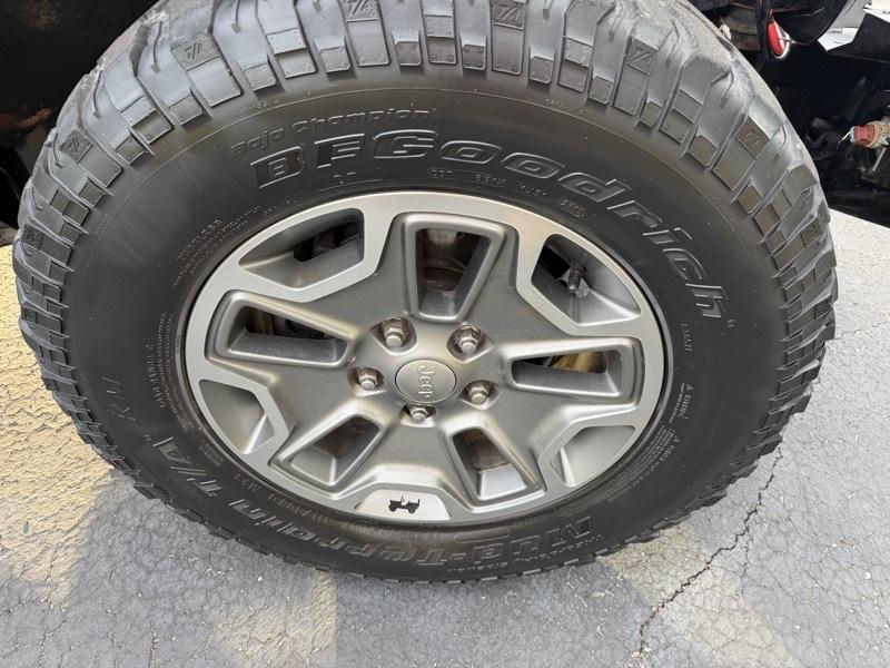 Jeep Wrangler Unlimited Sport 4WD 2013