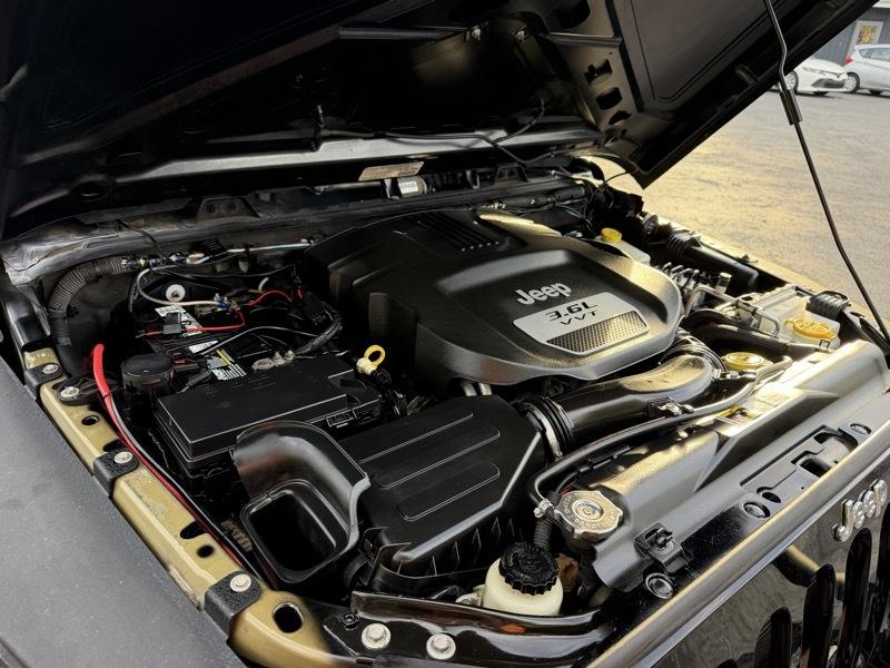 Jeep Wrangler Unlimited Sport 4WD 2013