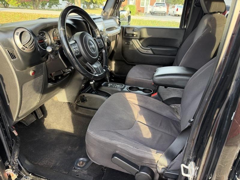 Jeep Wrangler Unlimited Sport 4WD 2013