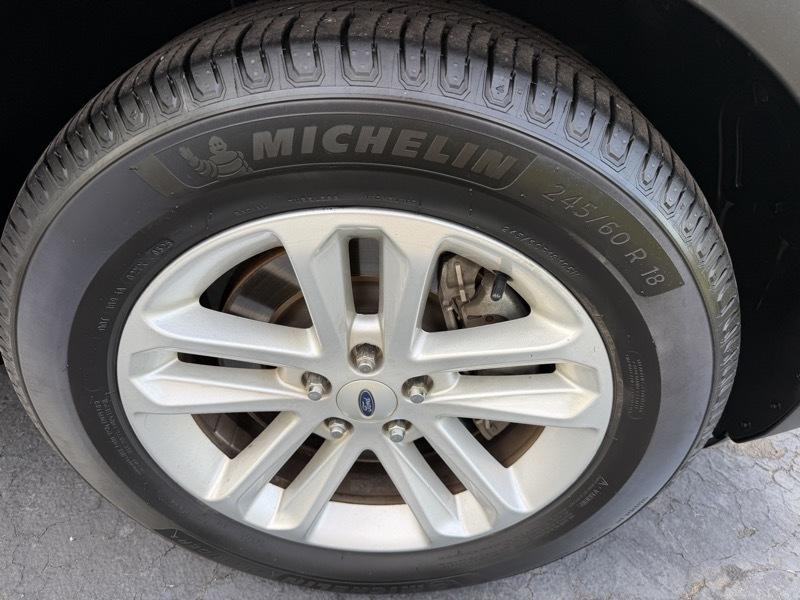 Ford Explorer XLT FWD 2017