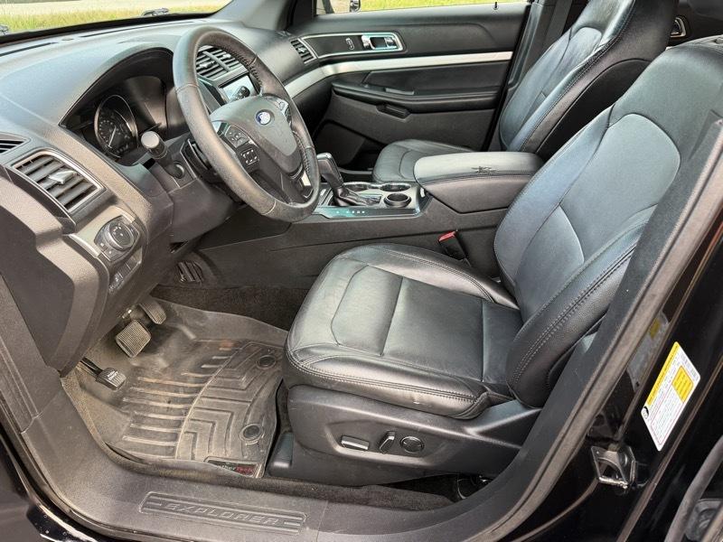 Ford Explorer XLT FWD 2017