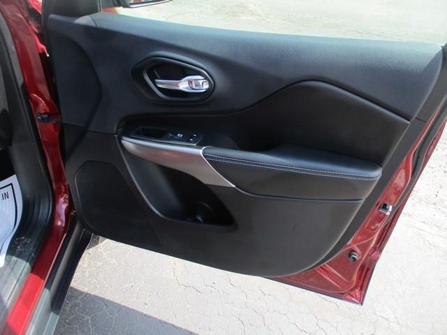 Jeep Cherokee Latitude Plus 4WD 2019