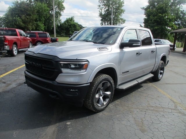 2021 RAM 1500 Big Horn Crew Cab SWB 4WD
