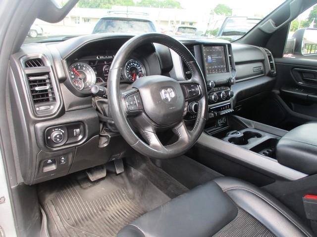 RAM 1500 Big Horn Crew Cab SWB 4WD 2021