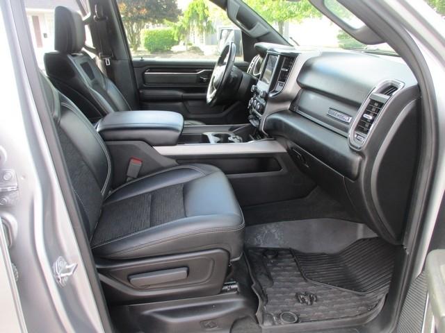 RAM 1500 Big Horn Crew Cab SWB 4WD 2021