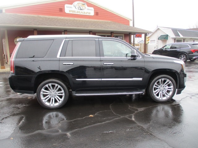 Cadillac Escalade Luxury 4WD 2018