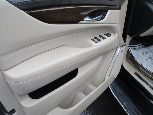 Cadillac Escalade Luxury 4WD 2018