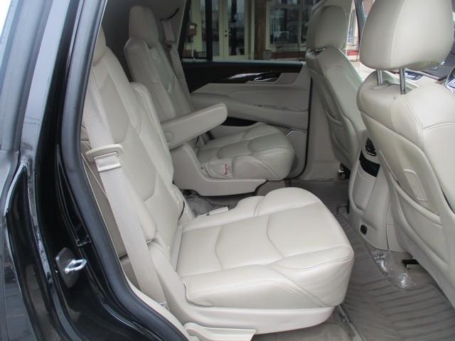 Cadillac Escalade Luxury 4WD 2018