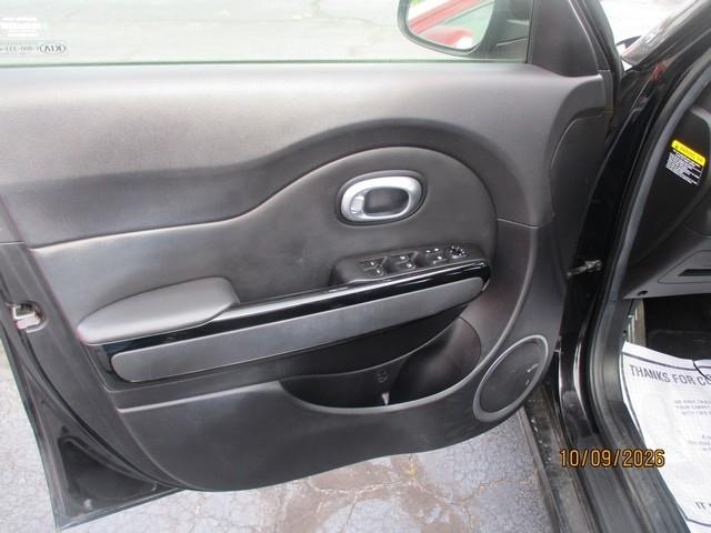 Kia Soul photo 8