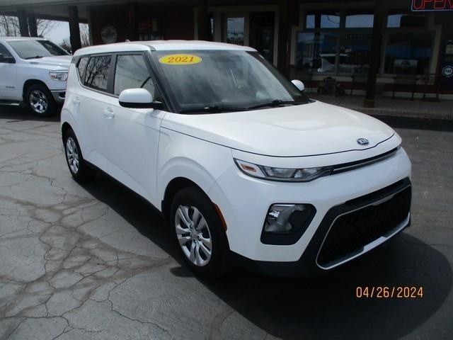 Kia Soul LX CVT 2021