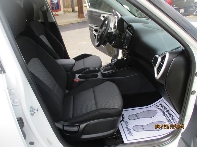 Kia Soul LX CVT 2021