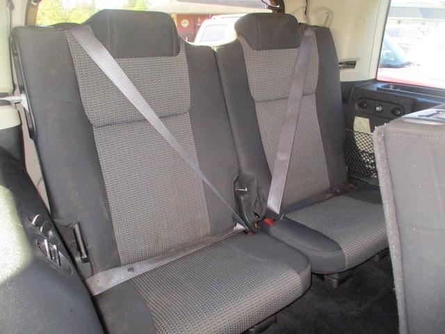 Jeep Commander Sport RWD 2010