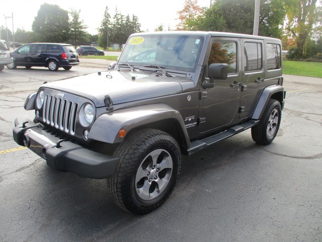 2017 Jeep Wrangler Unlimited Sahara 4WD