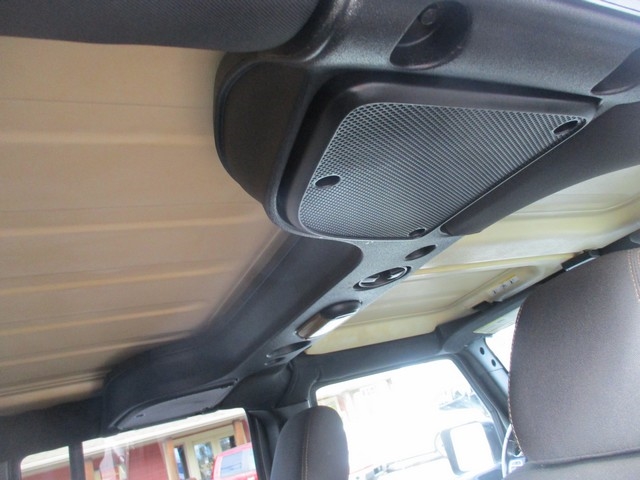 Jeep Wrangler Unlimited Sahara 4WD 2017