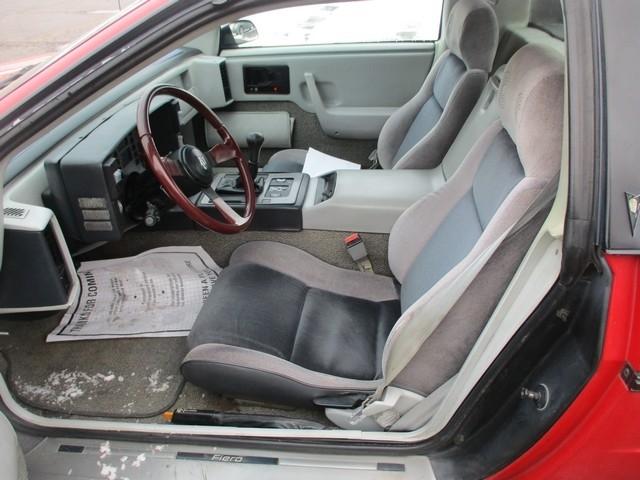 Pontiac Fiero GT 1985