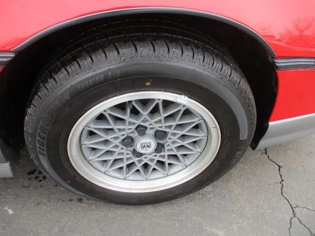 Pontiac Fiero GT 1985