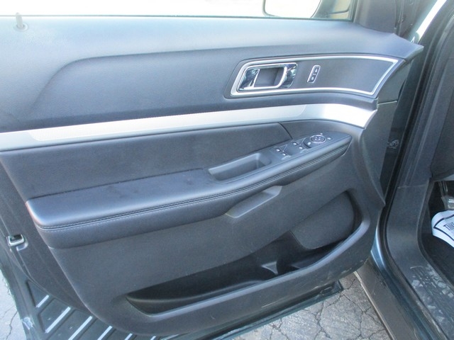 Ford Explorer XLT 4WD 2016