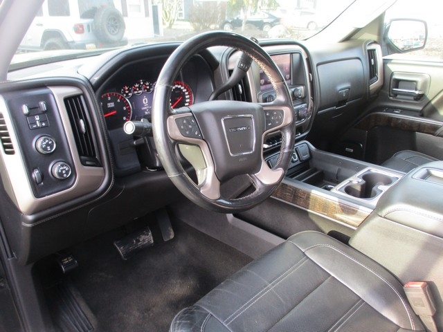 GMC Sierra 1500 Denali Crew Cab Long Box 4WD 2015