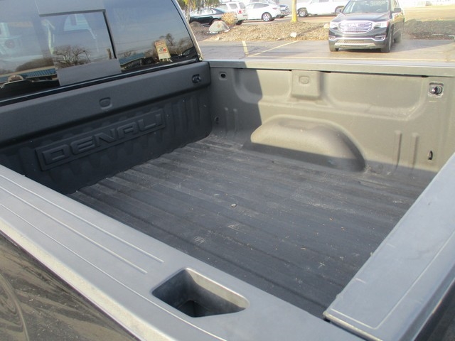 GMC Sierra 1500 Denali Crew Cab Long Box 4WD 2015