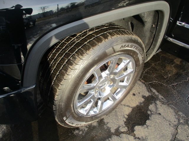 GMC Sierra 1500 Denali Crew Cab Long Box 4WD 2015