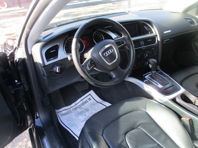 Audi A5 Coupe 2.0T quattro Tiptronic 2012