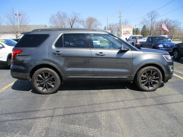 Ford Explorer XLT 4WD 2017