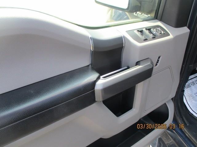 Ford F-150 XL SuperCrew 5.5-ft. Bed 4WD 2015