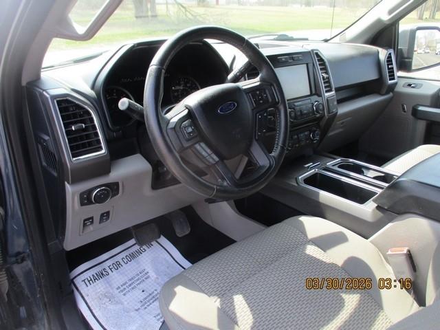 Ford F-150 XL SuperCrew 5.5-ft. Bed 4WD 2015