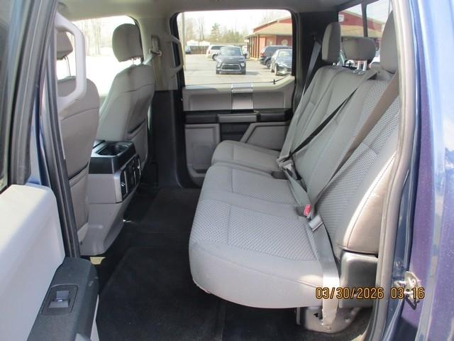 Ford F-150 XL SuperCrew 5.5-ft. Bed 4WD 2015