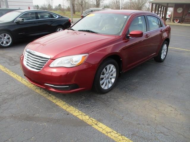 2013 Chrysler 200 Touring