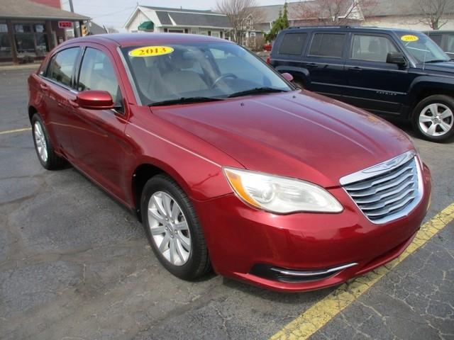 Chrysler 200 Touring 2013