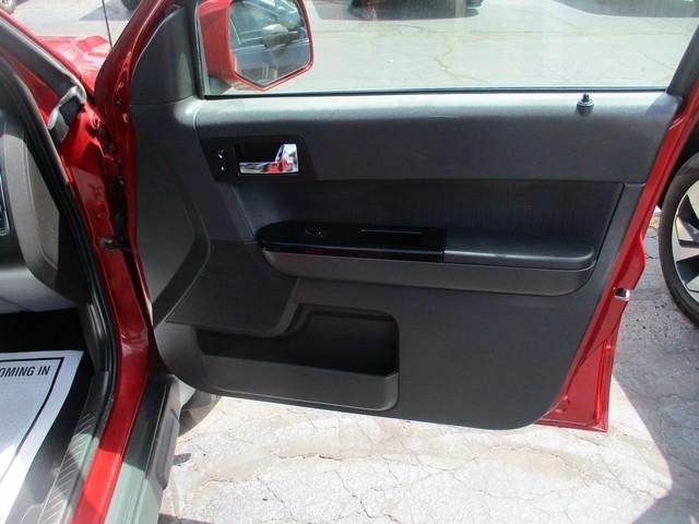 Ford Escape Limited 4WD 2011