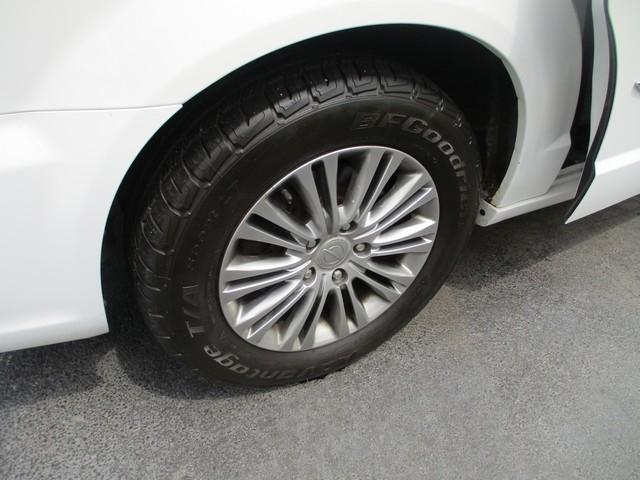 Chrysler Town & Country Touring-L 2014