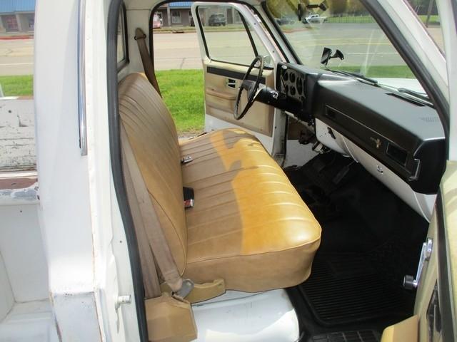 Chevrolet C/K 10 Regular Cab 2WD 1984