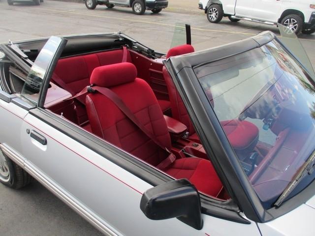 Ford Mustang LX convertible 1993