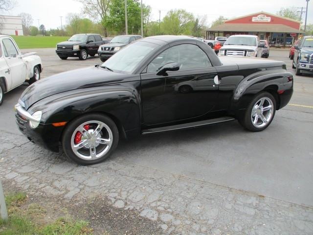 Chevrolet SSR Base 2004