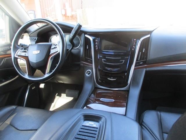 Cadillac Escalade Luxury 4WD 2018