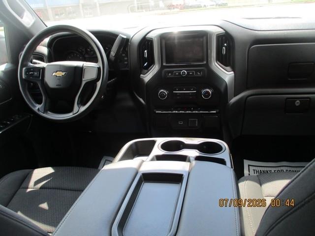 Chevrolet Silverado 1500 Custom Crew Cab Long Box 4WD 2020
