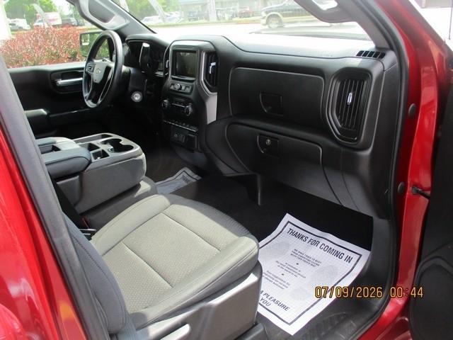 Chevrolet Silverado 1500 Custom Crew Cab Long Box 4WD 2020