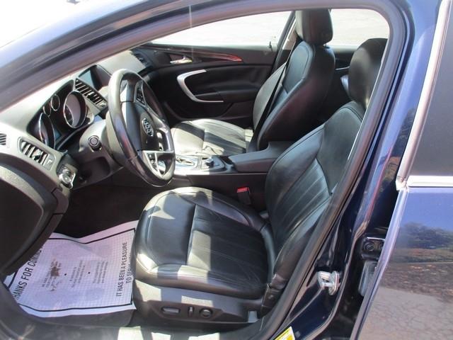 Buick Regal CXL Turbo - 7XT 2011