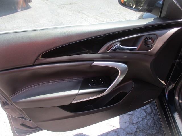 Buick Regal CXL Turbo - 7XT 2011