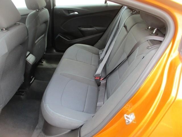 Chevrolet Cruze LT Auto Hatchback 2017
