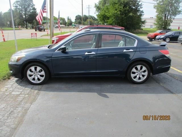 Honda Accord EX-L V-6 Sedan AT 2010