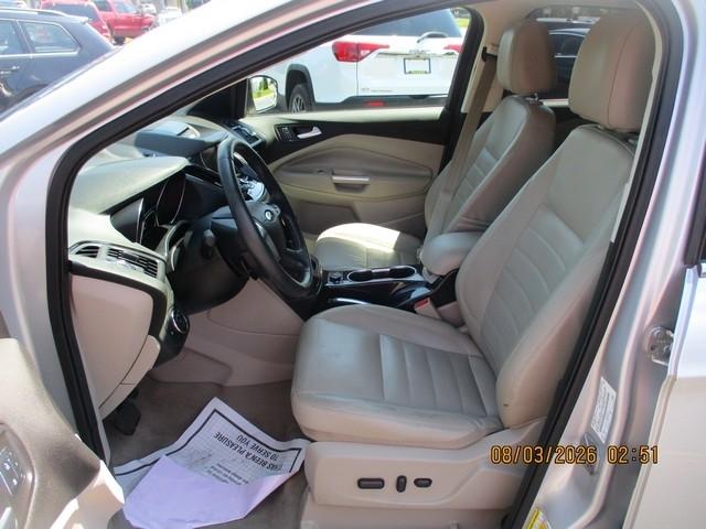 Ford Escape Titanium 4WD 2014
