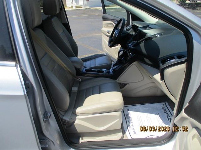 Ford Escape Titanium 4WD 2014