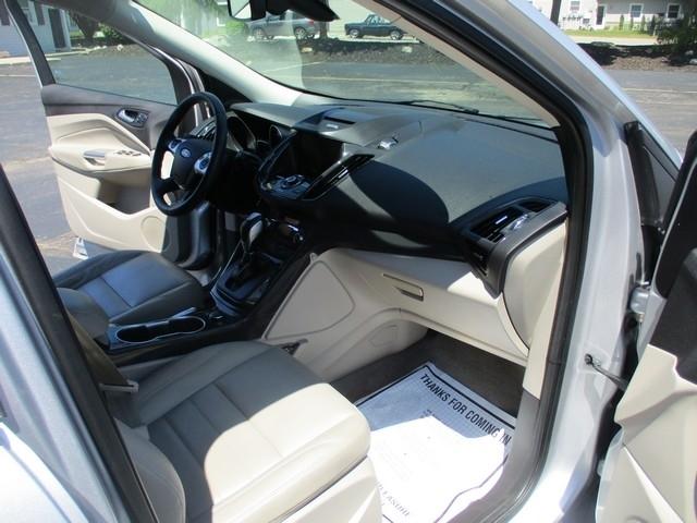 Ford Escape Titanium 4WD 2014