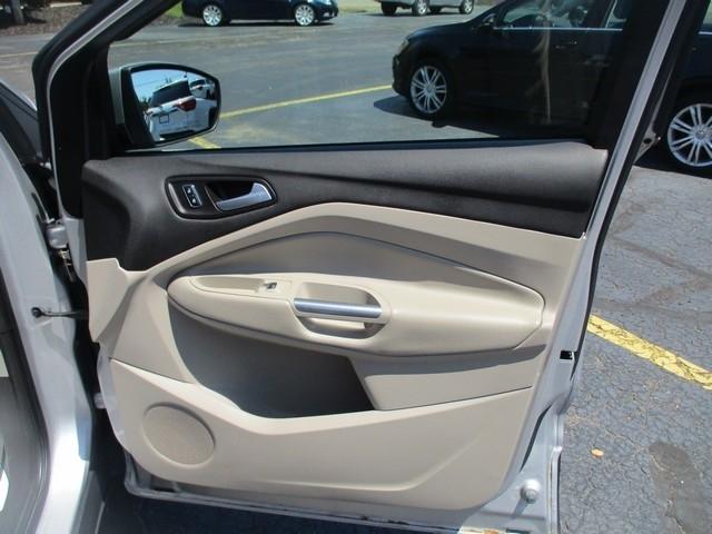 Ford Escape Titanium 4WD 2014